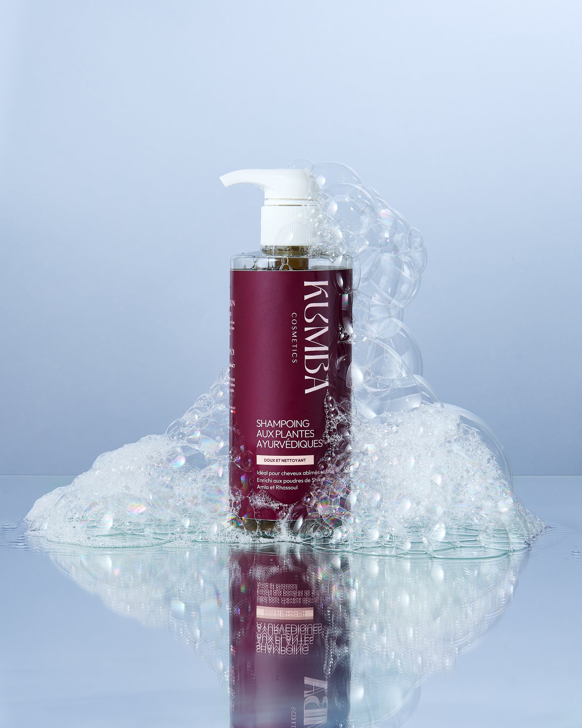 shampoing ayurvédique aux plantes (amla, shikakai, rhassoul) Kumba Cosmetics, pour cheveux texturés : crépus, frisés, bouclés, ondulés
