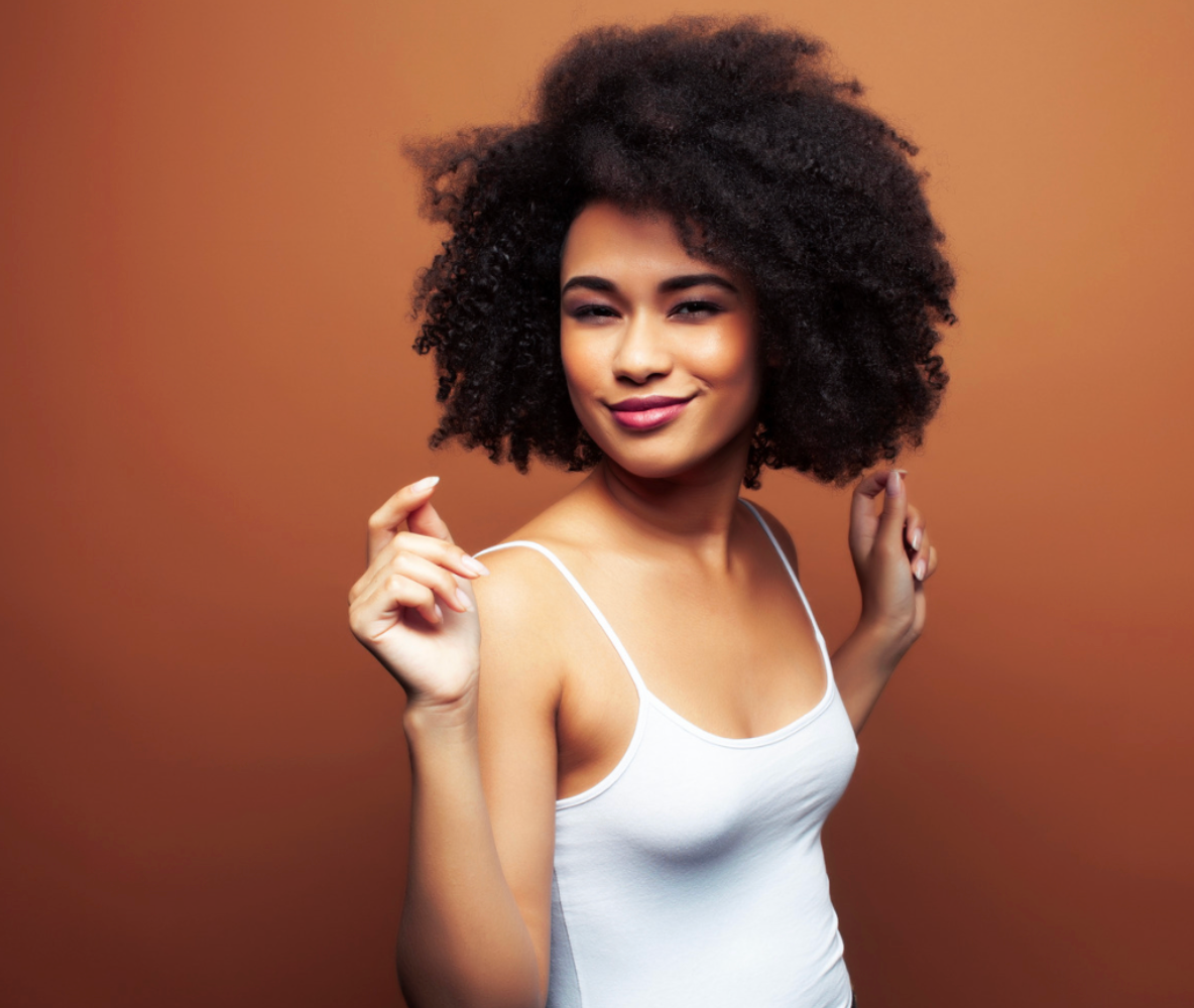 Femme - cheveux -boucles - accessoires- pour-cheveux